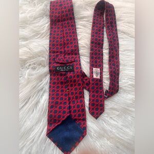 Gucci Men's Tie in Red and Navy